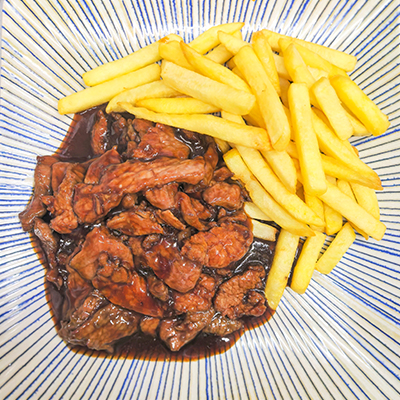  Ternera con patatas fritas