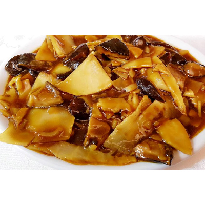 Bambú y setas salteadas al wok