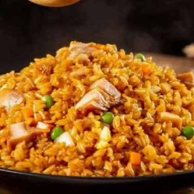  Arroz frito negro