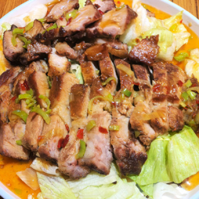 Carne de cerdo asada